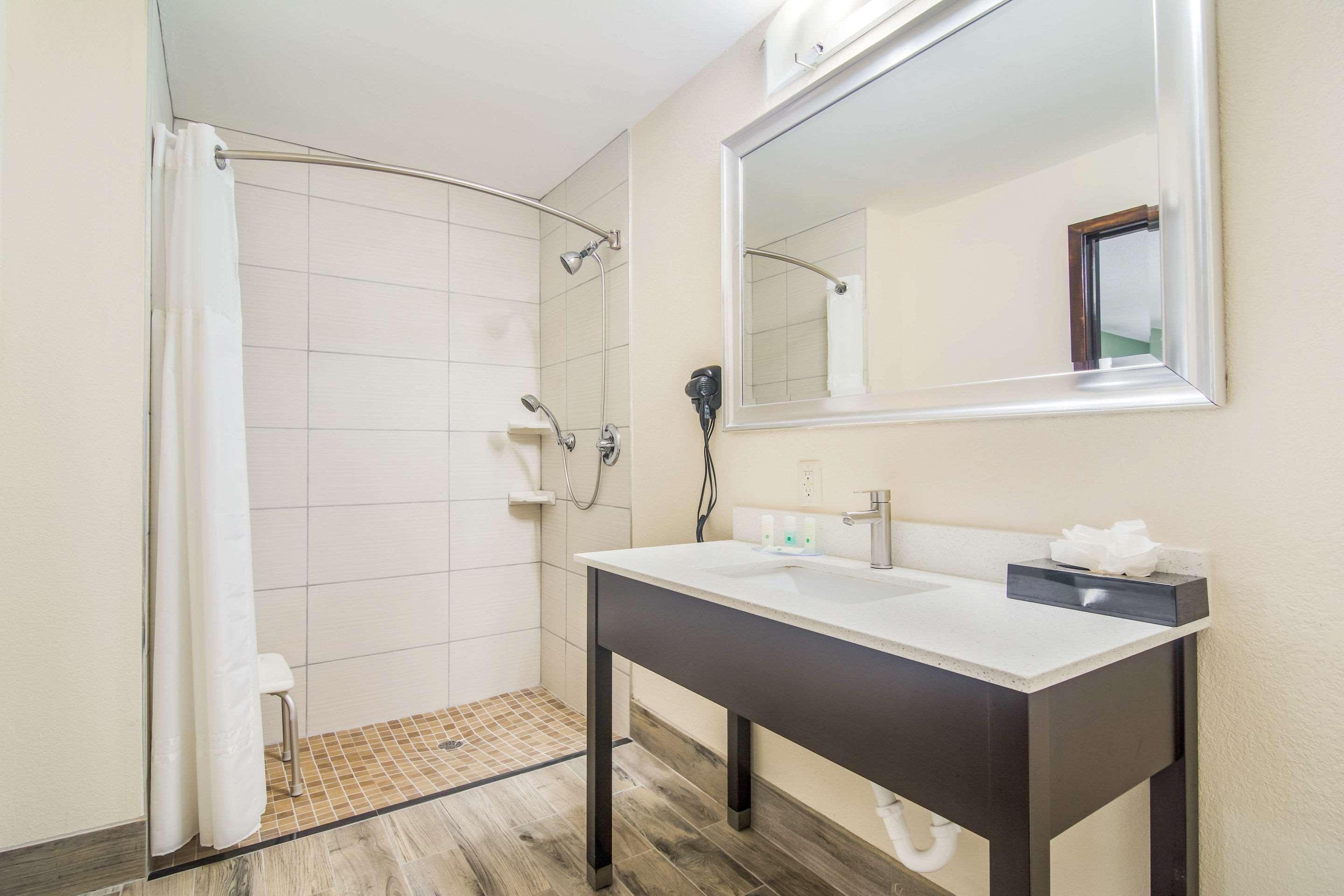 Quality Inn & Suites Lake City Zewnętrze zdjęcie