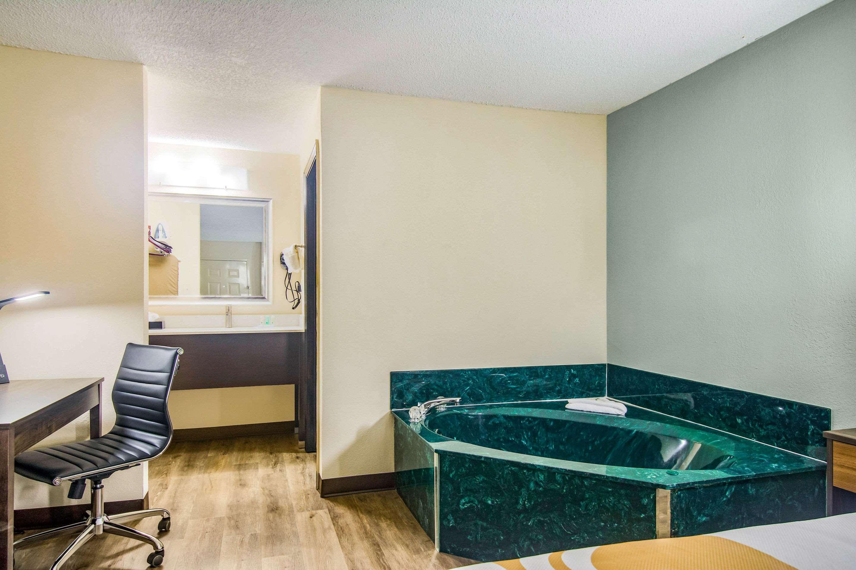 Quality Inn & Suites Lake City Zewnętrze zdjęcie